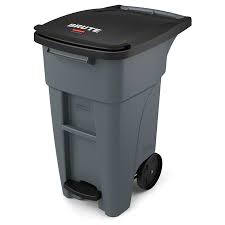 Rubbermaid Step On Rollout CONTAINER 32G Grey