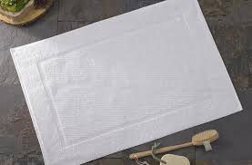 Bath Mat Terry Cotton Poly White SUP 7lbs/dz 20X30' Cam Border 5 dz/ctn